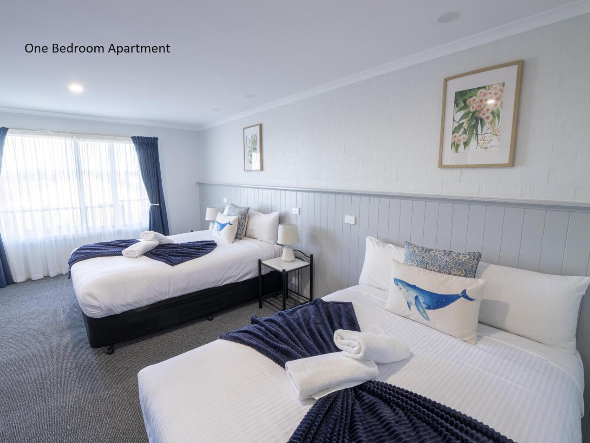 Heritage House Motel & Units Eden Extérieur photo