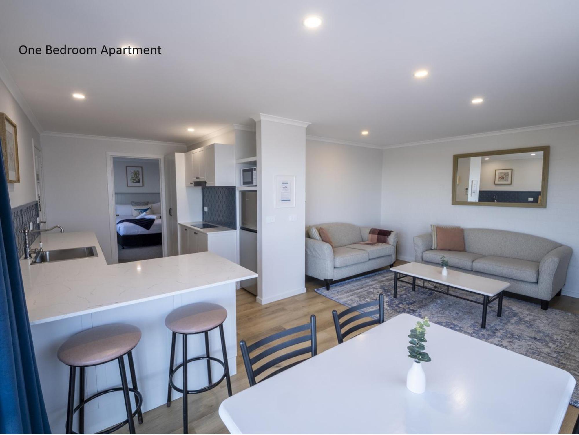 Heritage House Motel & Units Eden Extérieur photo